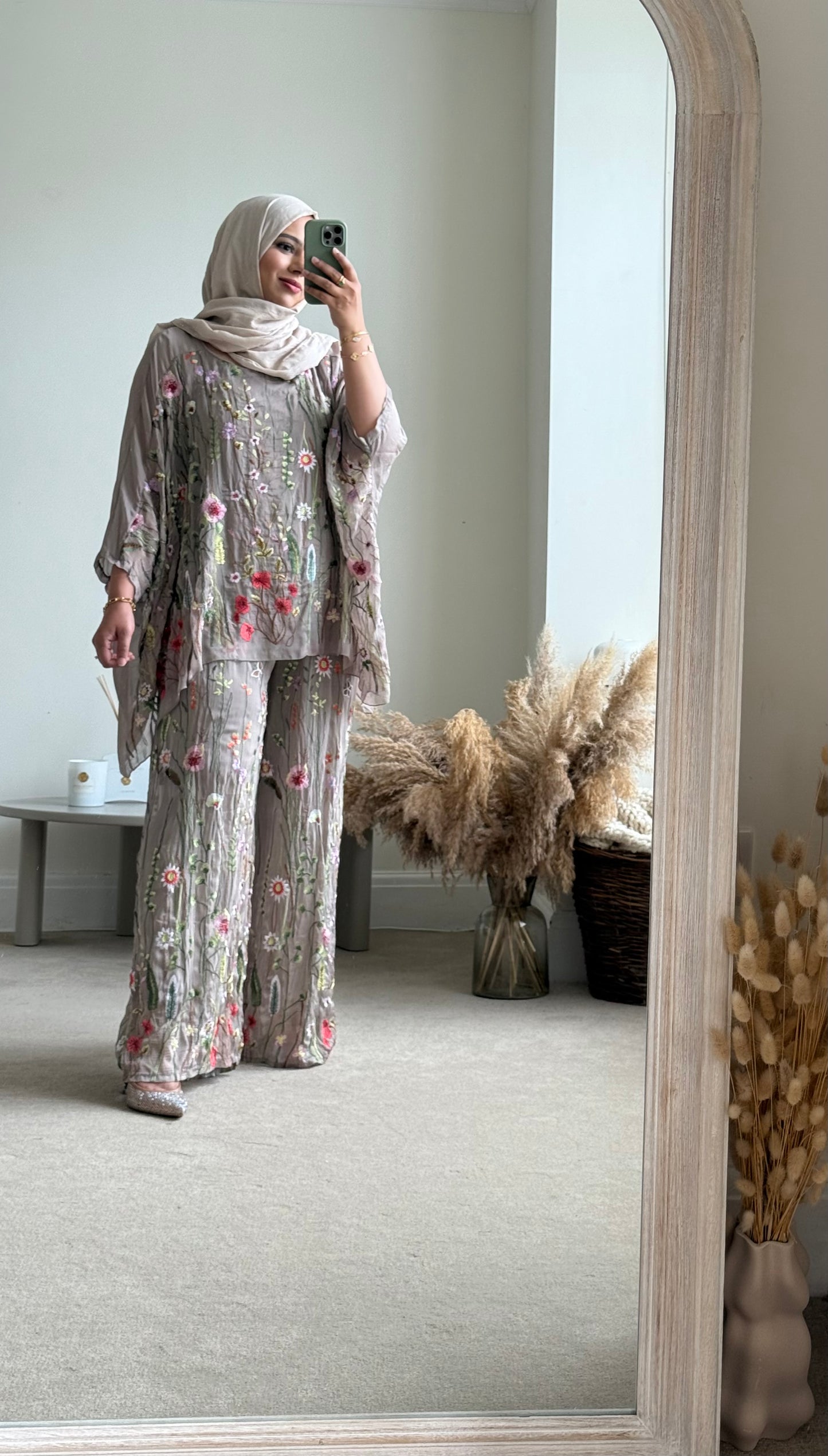 Floral embroidered Co-ord set - Taupe Grey