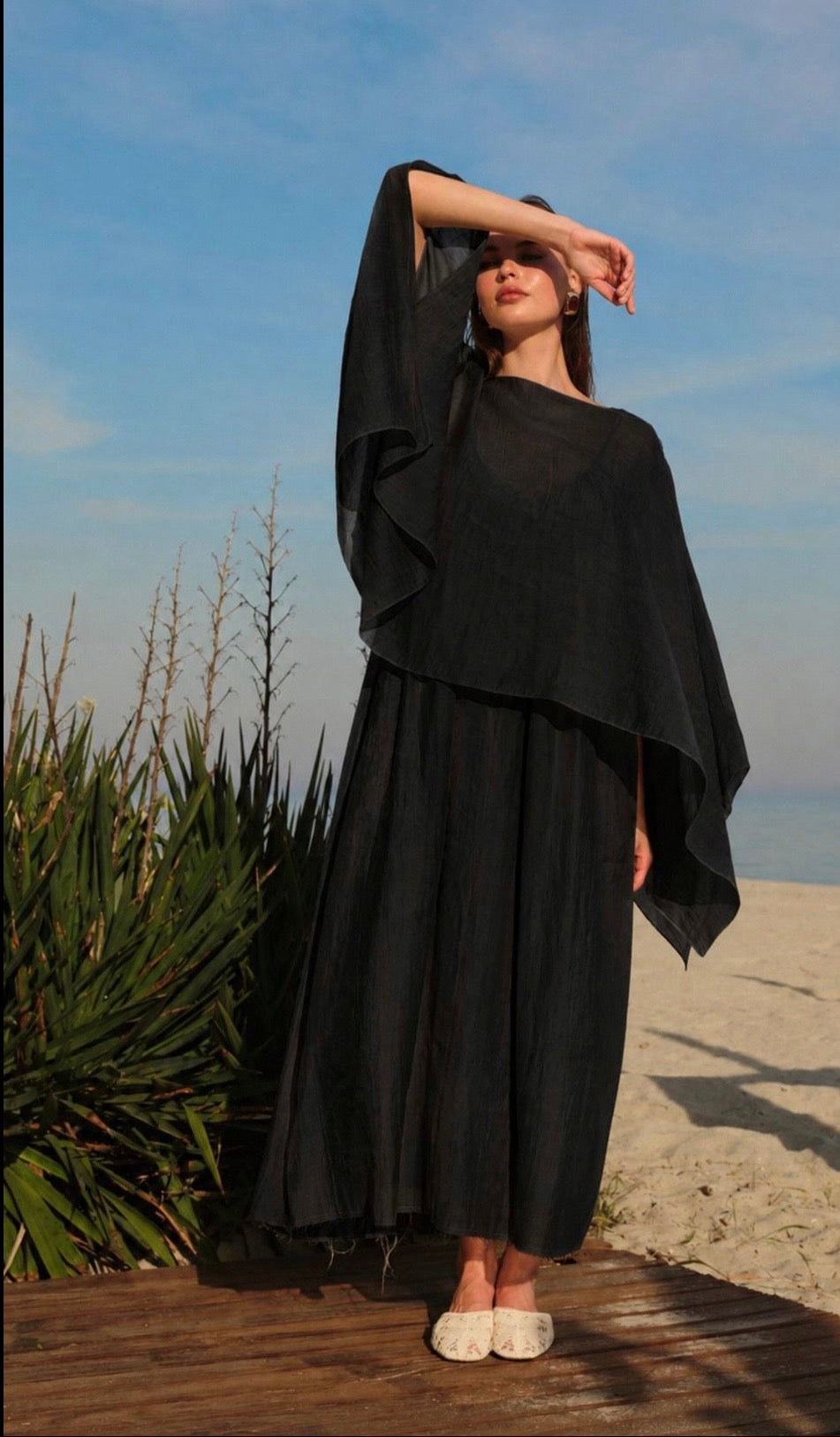 Samah Black dress with cape