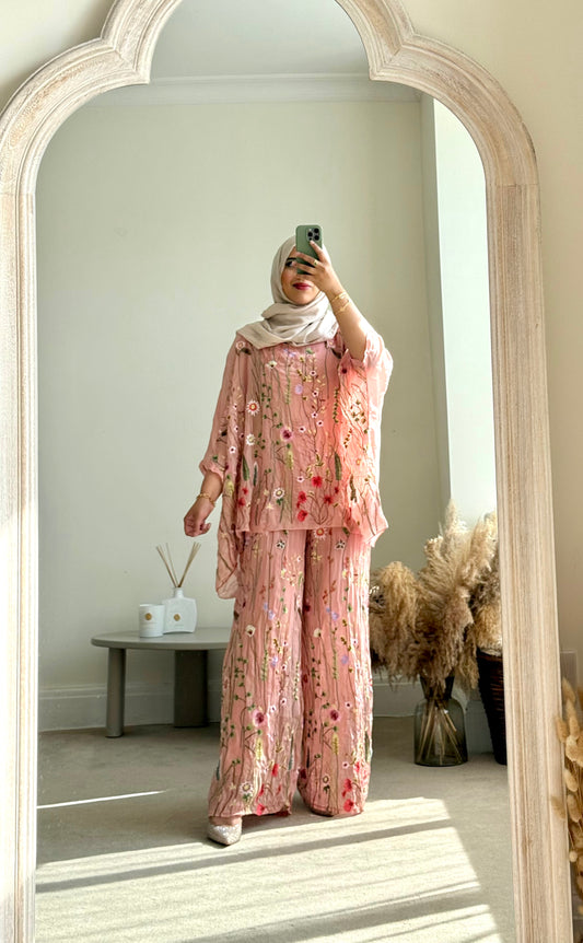 Floral embroidered Co-ord set - Pink