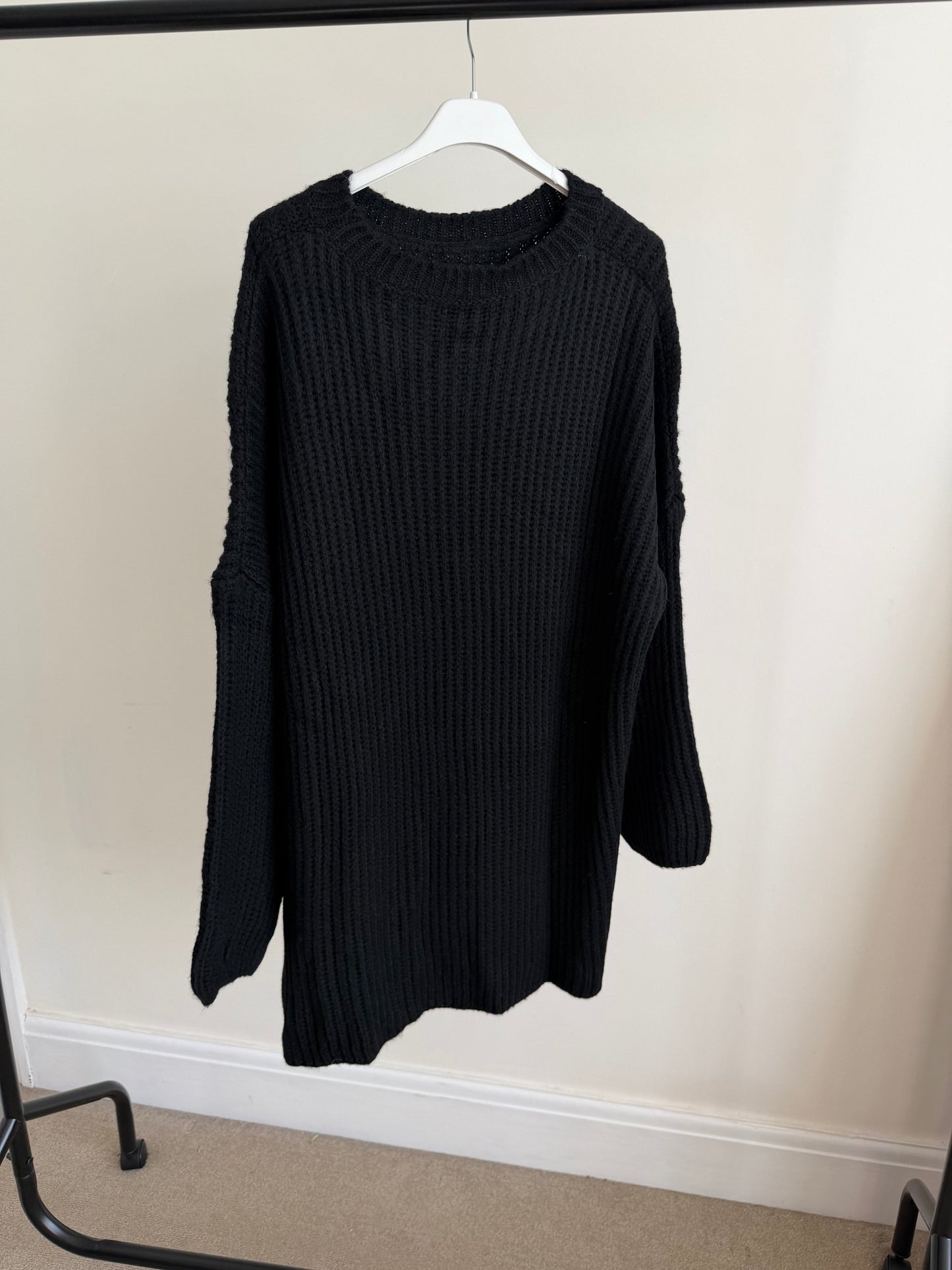 Mia Longline Knit - Black